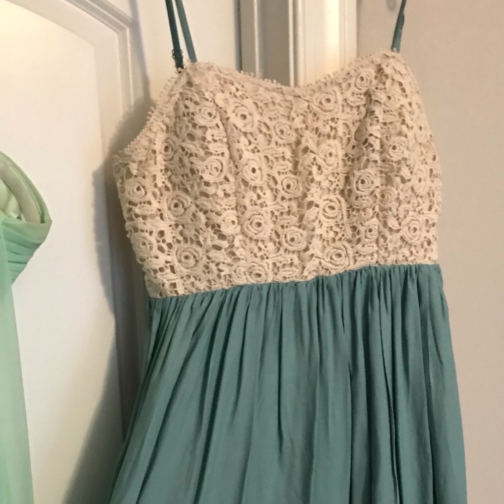 Girl’s sun dress